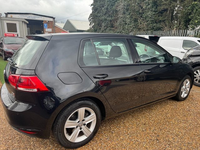 2015 VOLKSWAGEN GOLF 1.6 TDI BlueMotion Tech Match Hatchback 5dr Diesel DSG Euro 5 (s/s) (105 ps) - Photo 3