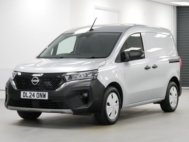 View our Nissan Townstar 90 KWH 45 KWH L1 ACENTA AUTO ELECTRIC 6 DOOR