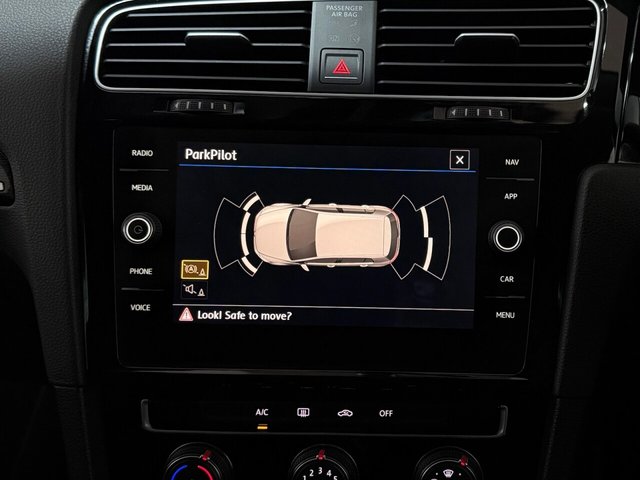 2017 VOLKSWAGEN GOLF 2.0 TDI GT Hatchback 5dr Diesel Manual Euro 6 (s/s) (150 ps) - Photo 5