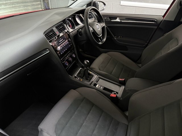 2017 VOLKSWAGEN GOLF 2.0 TDI GT Hatchback 5dr Diesel Manual Euro 6 (s/s) (150 ps) - Photo 2