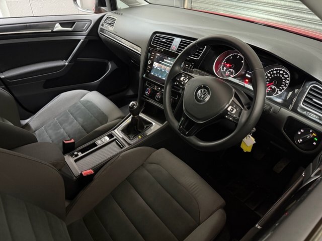 2017 VOLKSWAGEN GOLF 2.0 TDI GT Hatchback 5dr Diesel Manual Euro 6 (s/s) (150 ps) - Photo 12