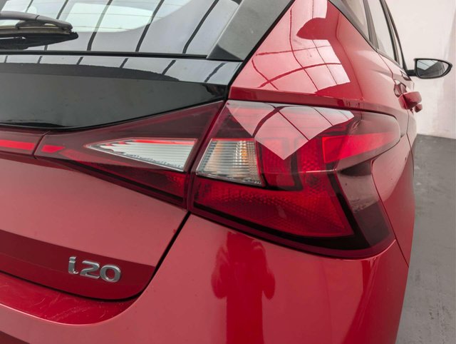 USED 2021 71 HYUNDAI I20 1.0 i20 Element TGDi 5dr CLICK & COLLECT/ HOME DELIVERY
