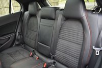 USED 2015 04 MERCEDES-BENZ 180 2.1 GLA220d AMG Line (Premium Plus) SUV 5dr Diesel 7G-DCT 4MATIC Euro 6 (s/s) (170 ps) LOW MILES , AUTO , AMG LINE
