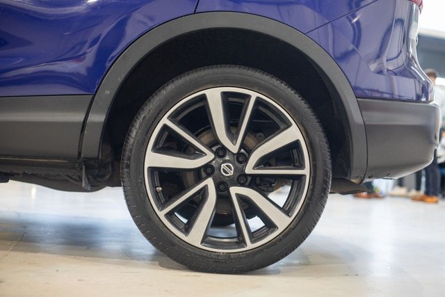 2015 Nissan Qashqai 1.5L Tekna 5dr - Photo 7