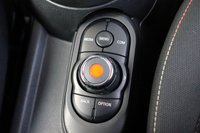USED 2020 20 MINI HATCH 1.5 COOPER CLASSIC 5 DOOR LOW MILES REAR SENSORS HEATED SEATS