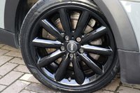 USED 2020 20 MINI HATCH 1.5 COOPER CLASSIC 5 DOOR LOW MILES REAR SENSORS HEATED SEATS
