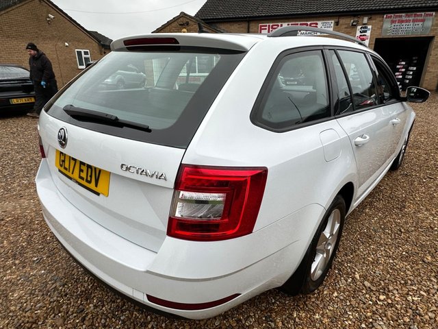 2017 Skoda Octavia 1.6L Se 5dr - Photo 5