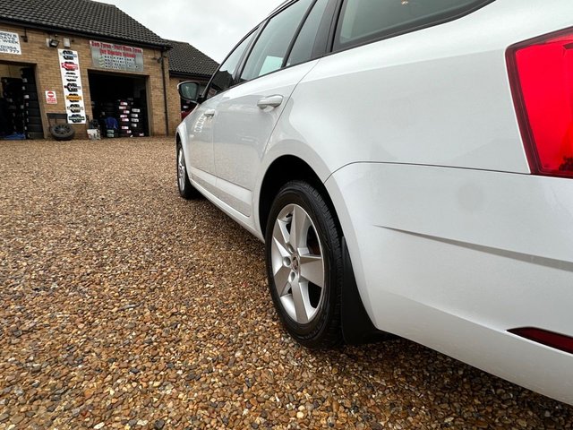2017 Skoda Octavia 1.6L Se 5dr - Photo 8