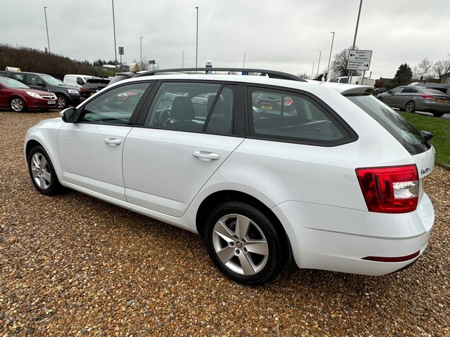 2017 Skoda Octavia 1.6L Se 5dr - Photo 9