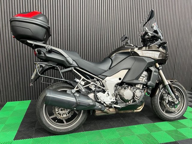 View our KAWASAKI VERSYS 1000