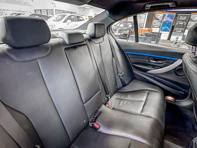 2017 BMW 3 Series 3L M Sport 4dr - Photo 11