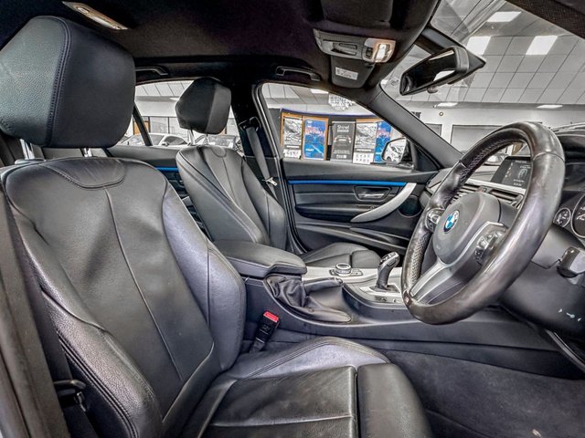 2017 BMW 3 Series 3L M Sport 4dr - Photo 12