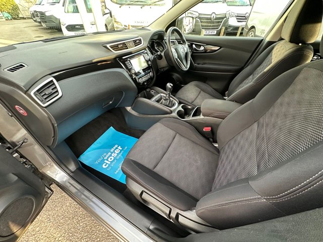 2015 NISSAN QASHQAI - Photo 7