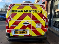 USED 2020 69 PEUGEOT PARTNER 1.5 BlueHDi 1000 Professional Standard Panel Van 5dr Diesel Manual SWB Euro 6 (s/s) (100 bhp) BLUETOOTH~DAB~A/C~PARKING SENSORS..