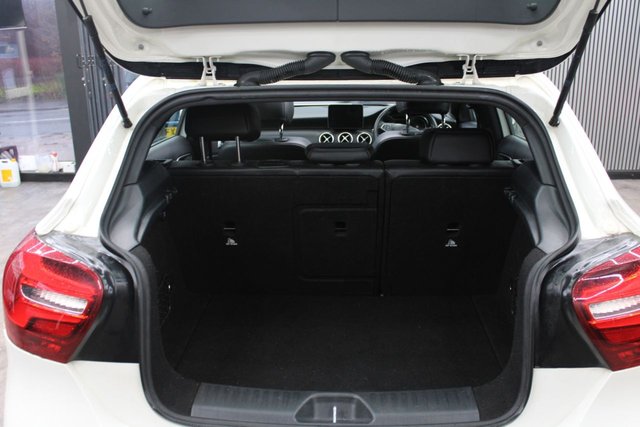 2017 Mercedes-Benz A-CLASS - Photo 10