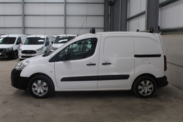 2018 PEUGEOT PARTNER - Photo 12