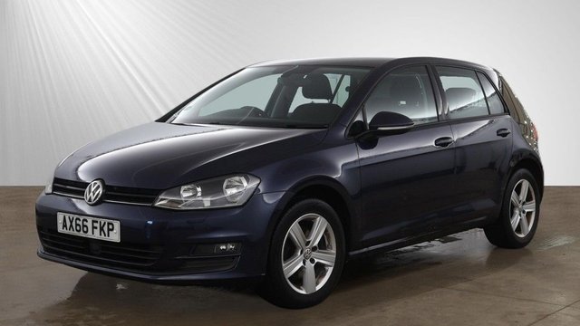 2017 VOLKSWAGEN GOLF - Photo 3