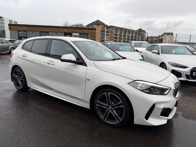 2020 BMW 1 SERIES - Photo 2