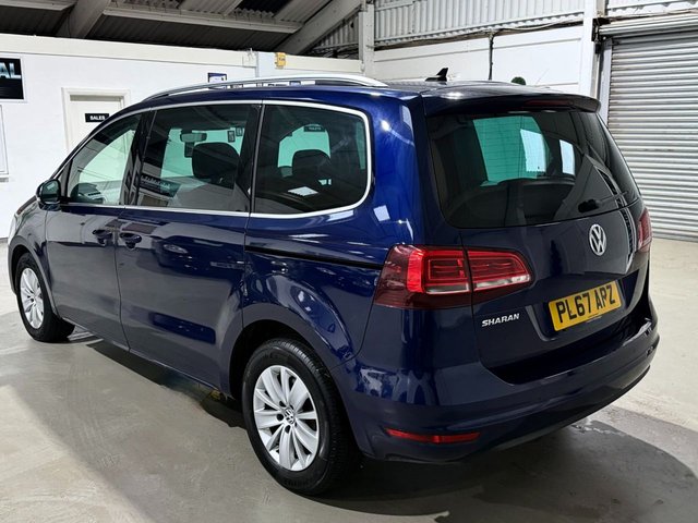 2018 Volkswagen Sharan 2L SE Nav 5dr - Photo 2