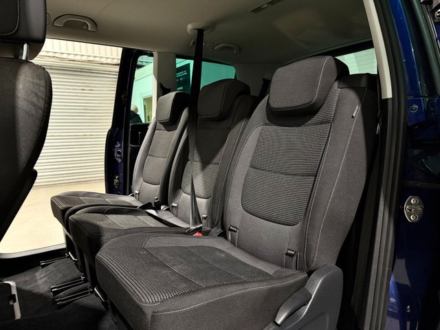 2018 Volkswagen Sharan 2L SE Nav 5dr - Photo 11
