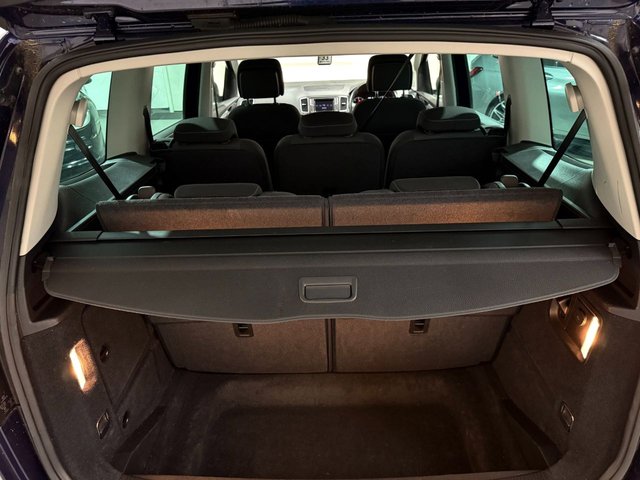 2018 Volkswagen Sharan 2L SE Nav 5dr - Photo 6