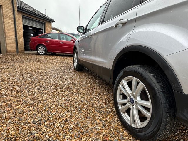 2018 Ford Kuga 1.5L Zetec 5dr - Photo 12