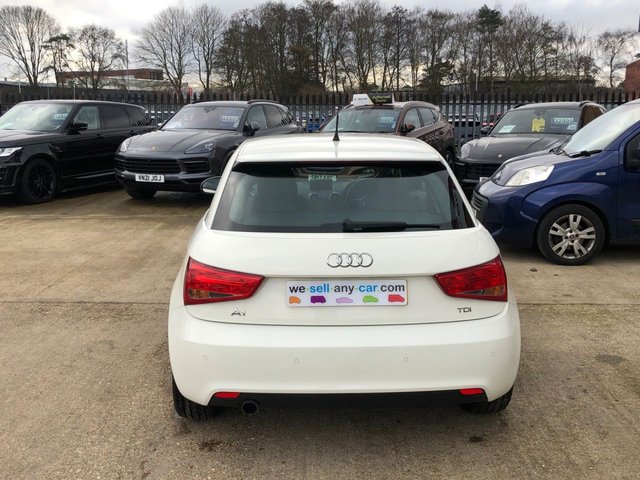 2012 AUDI A1 2012 1.6 TDI Sport Hatchback 3dr Diesel Manual Euro 5 (s/s) (105 ps) cambelt waterpump fitted - Photo 10