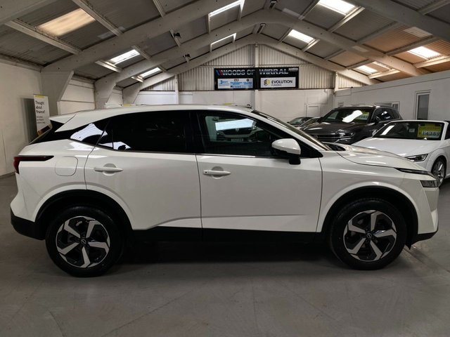 2022 Nissan Qashqai 1.3L N-Connecta 5dr - Photo 12