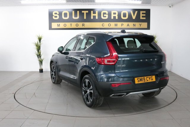 2019 VOLVO XC40 2.0 D4 Inscription Pro SUV 5dr Diesel Auto AWD Euro 6 (s/s) (190 ps) - Photo 7