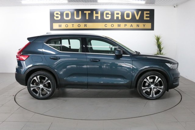 2019 VOLVO XC40 2.0 D4 Inscription Pro SUV 5dr Diesel Auto AWD Euro 6 (s/s) (190 ps) - Photo 10