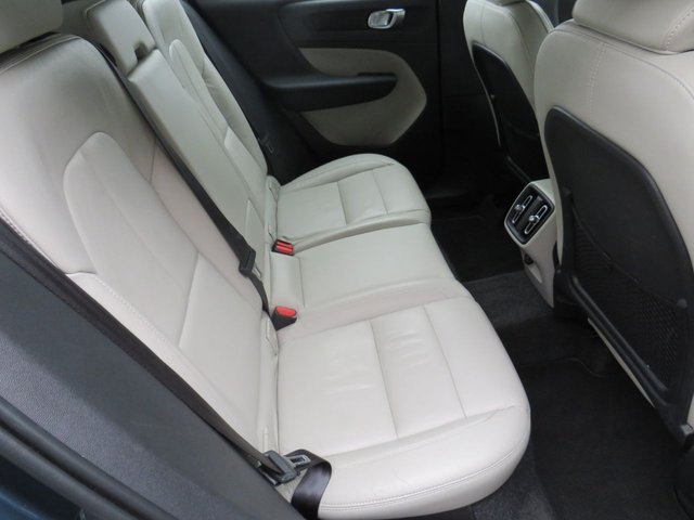2019 VOLVO XC40 2.0 D4 Inscription Pro SUV 5dr Diesel Auto AWD Euro 6 (s/s) (190 ps) - Photo 11