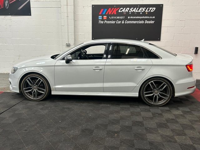 2014 Audi S3 2L null 4dr - Photo 3