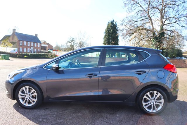 2014 KIA CEED - Photo 4