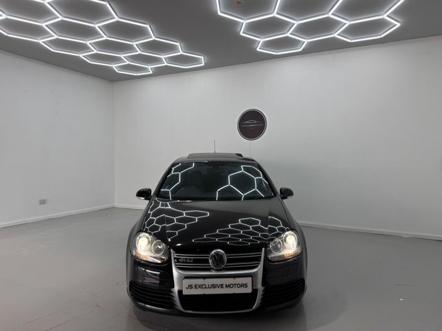 View our VOLKSWAGEN GOLF