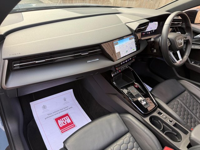 2022 AUDI RS3 2022 2.5 TFSI Vorsprung Sportback S Tronic quattro Euro 6 (s/s) 5dr - Photo 10