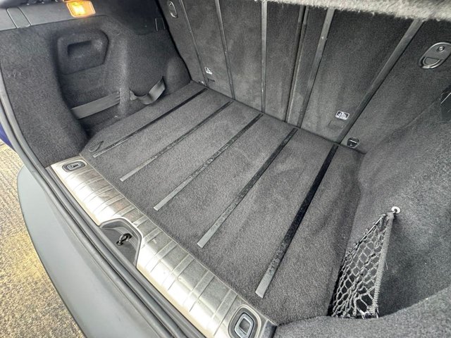 2013 Peugeot 2008 1.6L Feline 5dr - Photo 8