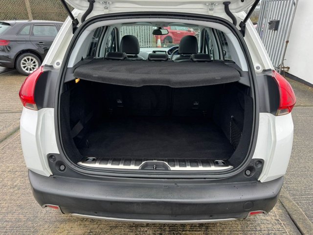 2016 Peugeot 2008 1.6L Feline 5dr - Photo 7