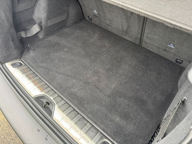 2016 Peugeot 2008 1.6L Feline 5dr - Photo 8