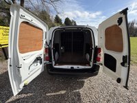 USED 2020 70 PEUGEOT PARTNER 1.2 1000 PureTech Professional Standard Panel Van 5dr Petrol Manual SWB Euro 6 (s/s) (110 ps) FULLY LOADED VERY RARE PETROL MODEL