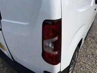 USED 2020 70 PEUGEOT PARTNER 1.2 1000 PureTech Professional Standard Panel Van 5dr Petrol Manual SWB Euro 6 (s/s) (110 ps) FULLY LOADED VERY RARE PETROL MODEL