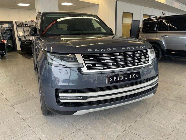 View our LAND ROVER RANGE ROVER