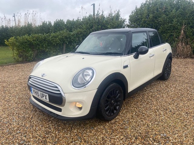 2015 MINI HATCH 1.5 Cooper Hatchback 5dr Petrol Auto Euro 6 (s/s) (136 ps) - Photo 2