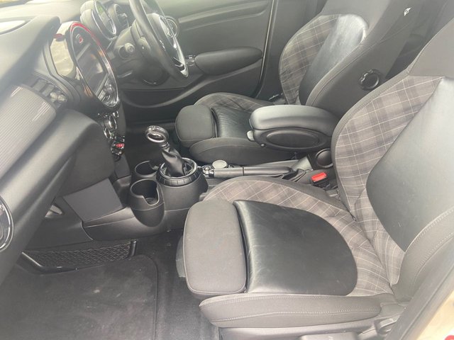 2015 MINI HATCH 1.5 Cooper Hatchback 5dr Petrol Auto Euro 6 (s/s) (136 ps) - Photo 12