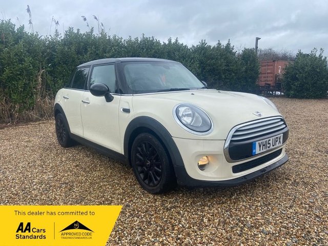 2015 MINI HATCH 1.5 Cooper Hatchback 5dr Petrol Auto Euro 6 (s/s) (136 ps)