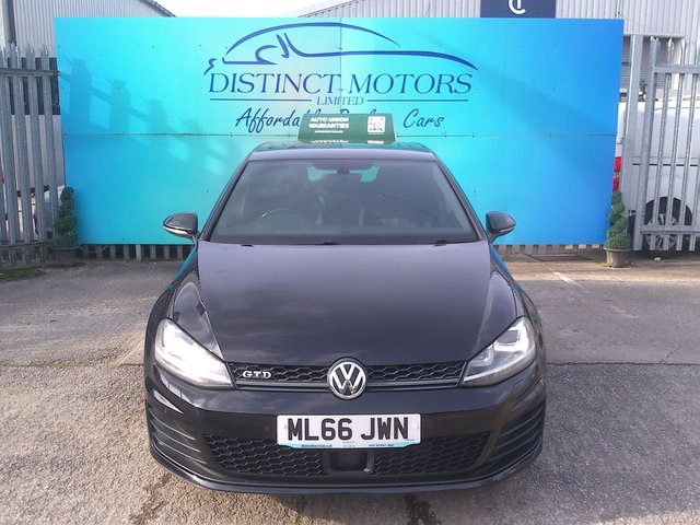 View our VOLKSWAGEN GOLF