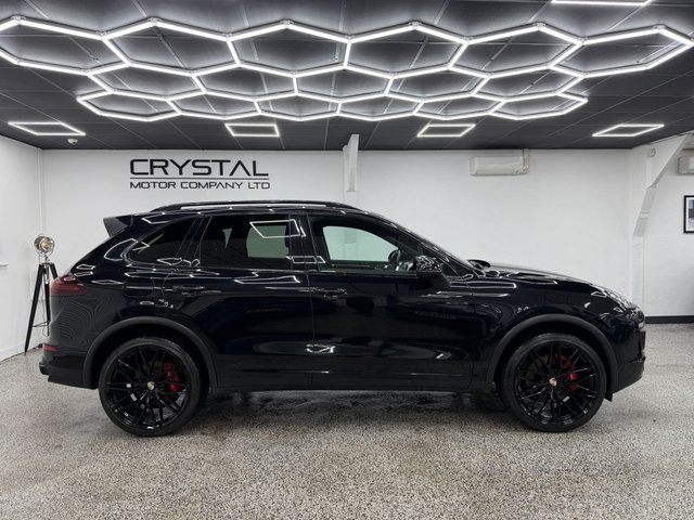 View our PORSCHE CAYENNE