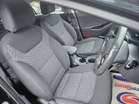 USED 2018 68 HYUNDAI IONIQ 1.6 h-GDi 8.9kWh Premium Hatchback 5dr Petrol Plug-in Hybrid DCT Euro 6 (s/s) (141 ps) Low miles, lovely condition, Automatic, Plug in Hybrid