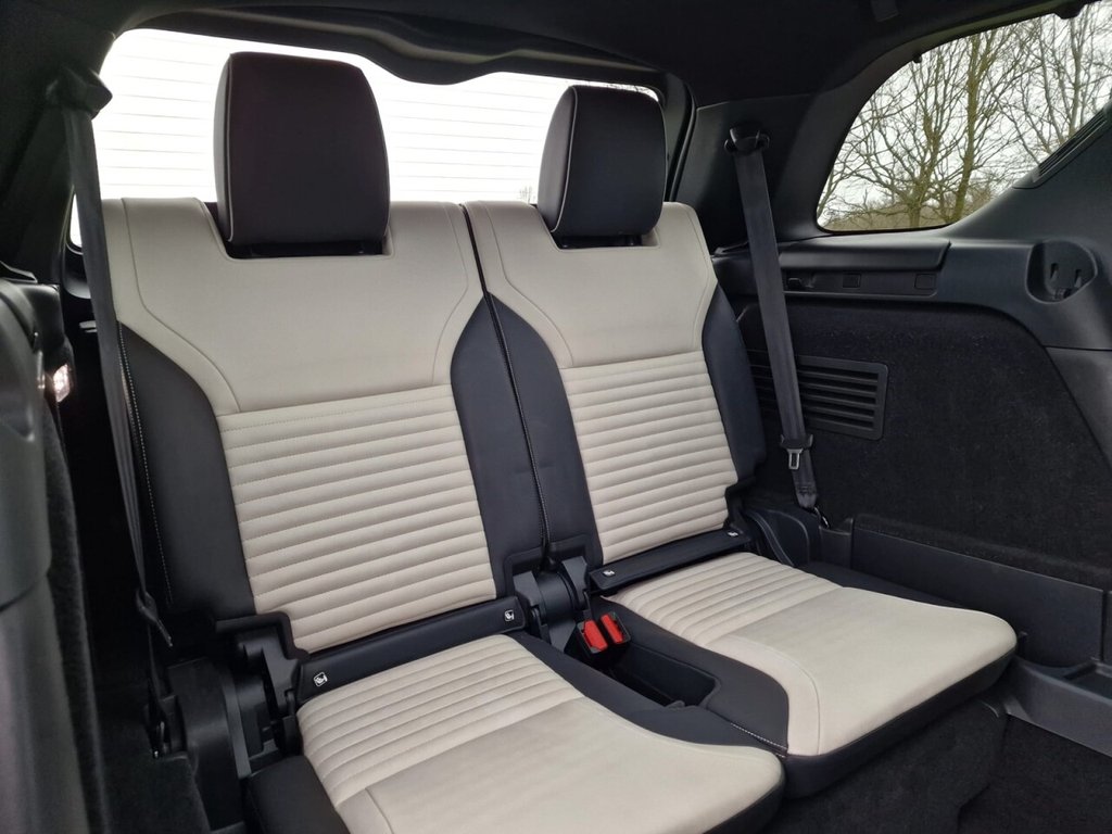 USED 2022 71 LAND ROVER DISCOVERY 3.0 D300 MHEV R-Dynamic HSE SUV 5dr Diesel Auto 4WD Euro 6 (s/s) (300 ps) FINANCE AVAILABLE
