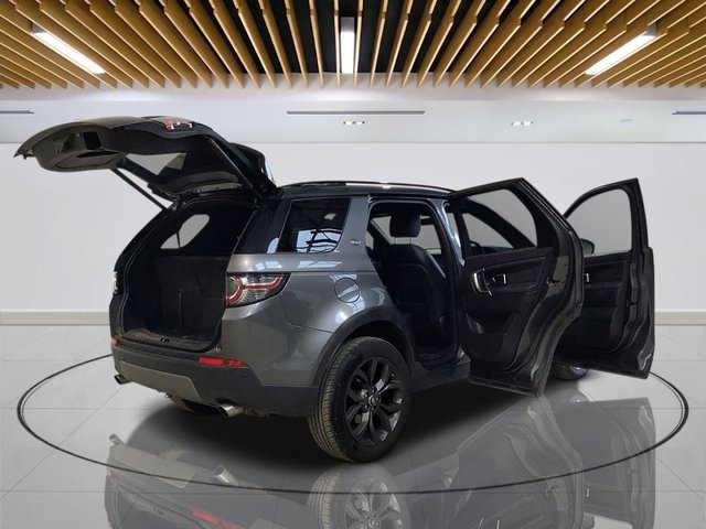2019 Land Rover Discovery Sport 2L Landmark 5dr - Photo 11