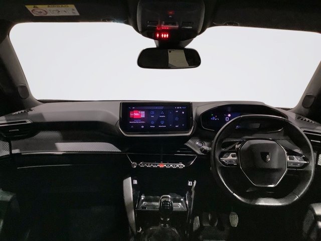 2023 Peugeot 2008 1.2L Allure 5dr - Photo 3